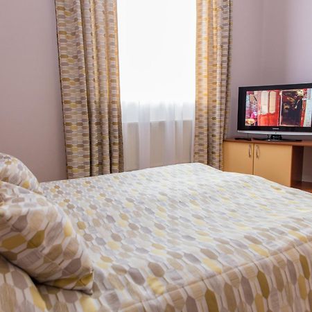Hotel Europa トラスコヴェッツ エクステリア 写真