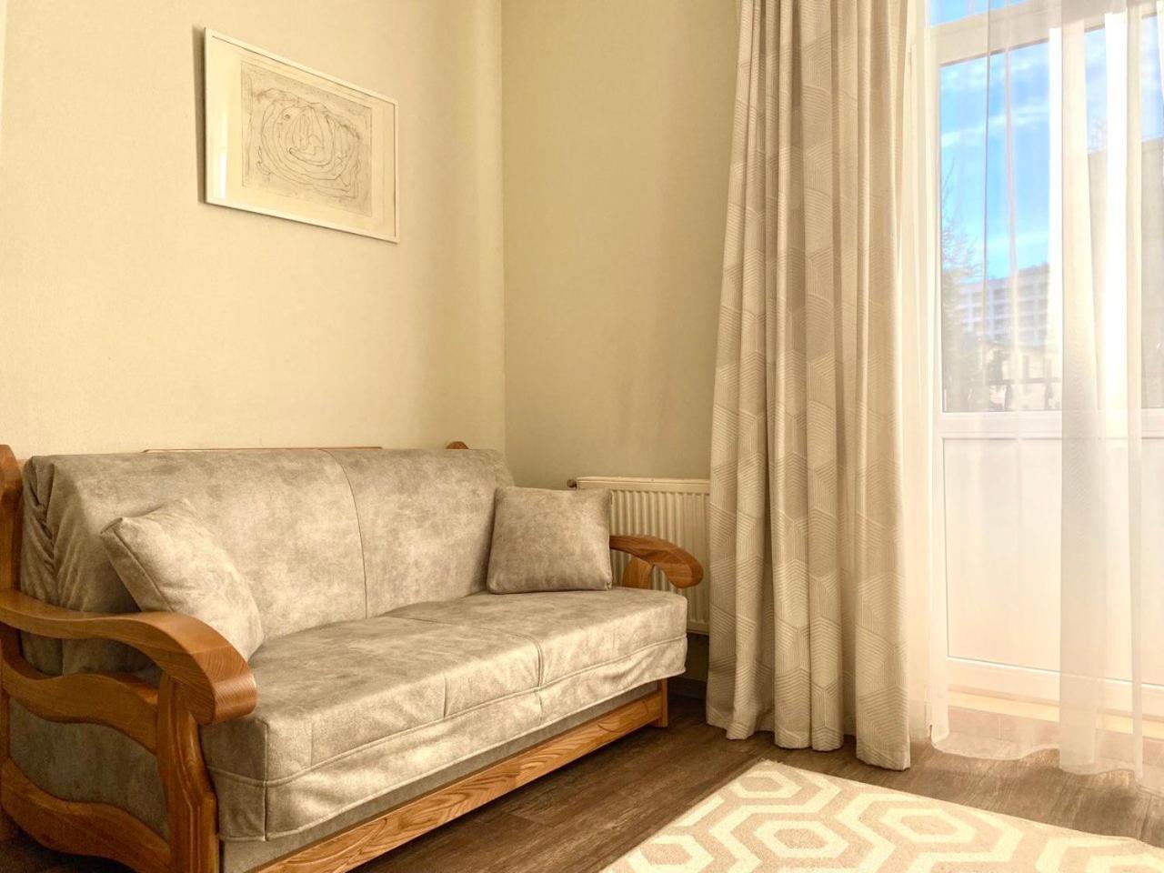 Hotel Europa トラスコヴェッツ エクステリア 写真