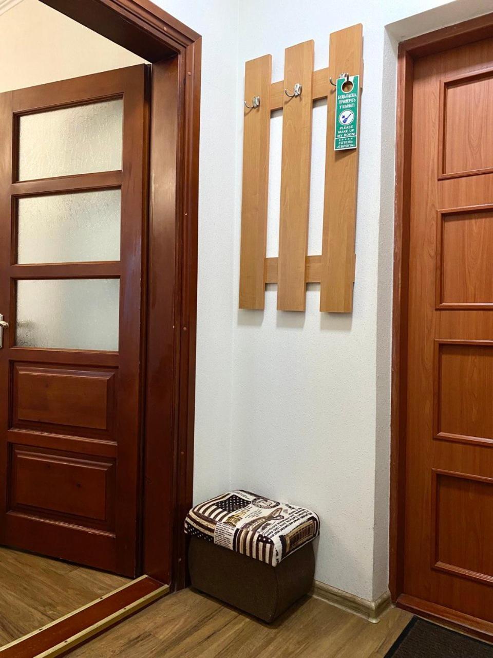 Hotel Europa トラスコヴェッツ エクステリア 写真