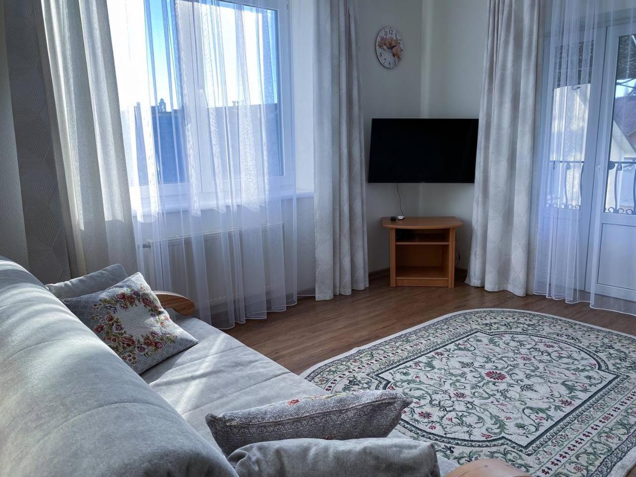 Hotel Europa トラスコヴェッツ エクステリア 写真