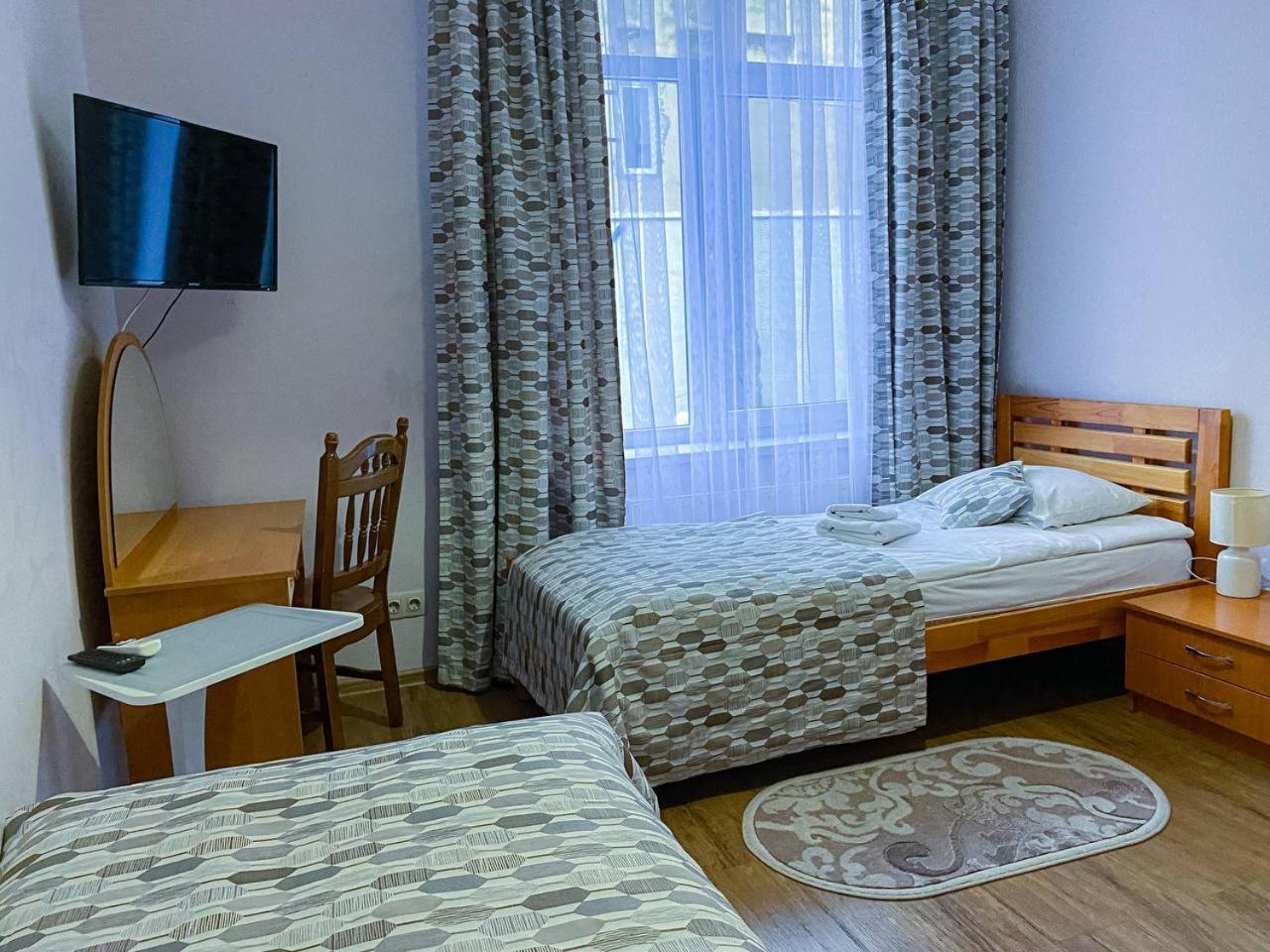 Hotel Europa トラスコヴェッツ エクステリア 写真